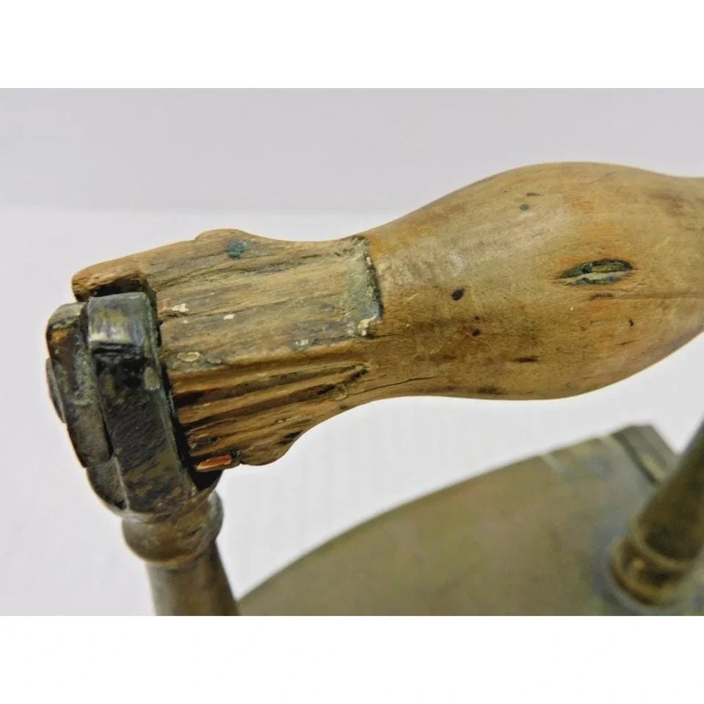 Vintage Brass Antique Flat Iron & Insert EJ234